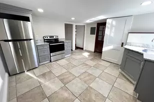 47 Warwick St, Middletown, CT 06457 - Photo 1