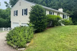 161 Sleeping Giant Dr, Hamden, CT 06518 - Photo 1