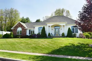 52 Skyview Terrace, Manchester, CT 06040 - Photo 1