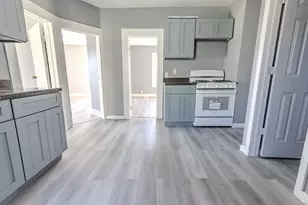 247 Washington St, New Britain, CT 06051 - Photo 1