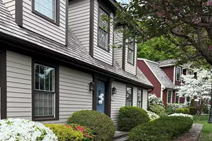 9 Hill View Ln, Woodbury, CT 06798 - Photo 1