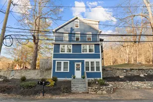 670 Roosevelt Dr, Oxford, CT 06478 - Photo 1