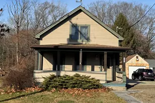 128 Natchaug St, Windham, CT 06226 - Photo 1