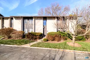 73 Courtland Ave, Stamford, CT 06902 - Photo 1