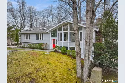 25 Riverbank Drive, Stamford, CT 06903 - Photo 1