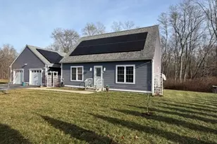 11 Stone House Dr, Plainfield, CT 06354 - Photo 1