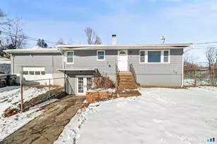 17 Morning Star Dr, Seymour, CT 06483 - Photo 1