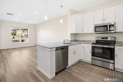71 Connecticut Avenue #206, Norwalk, CT 06850 - Photo 1