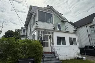 118 Grafton St, New Haven, CT 06513 - Photo 1