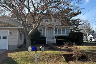 41 Sunrise Ave, East Lyme, CT 06357 - Photo 1