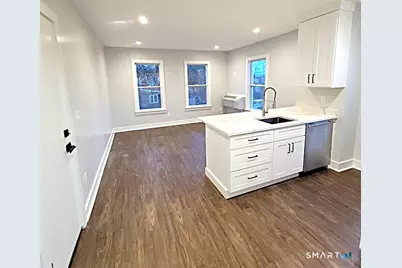 18 Harding Place #2nd Floor Back, Danbury, CT 06810 - Photo 1
