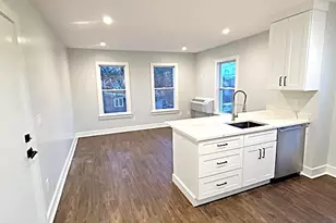 18 Harding Pl, Danbury, CT 06810 - Photo 1