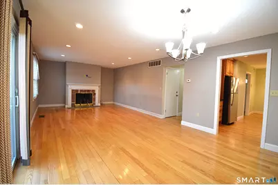24 Thorne Road #24, West Hartford, CT 06110 - Photo 1