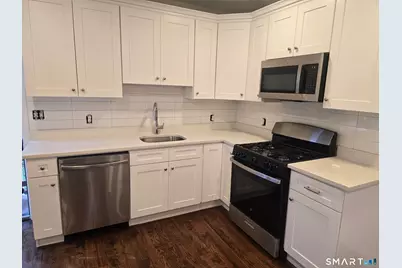 340 Pleasantview Avenue #1st Floor, Bridgeport, CT 06606 - Photo 1