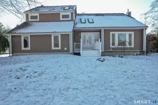 21 Derek Ln, Windsor, CT 06095 - Photo 1