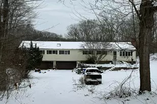 682 E Pond Meadow Rd, Westbrook, CT 06498 - Photo 1