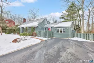 320 Mansfield Ave, Windham, CT 06226 - Photo 1