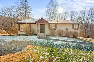 90 Pinnacle Rd, Plainville, CT 06062 - Photo 1