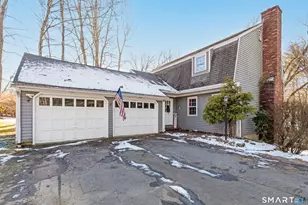 637 Watertown Rd, Middlebury, CT 06762 - Photo 1