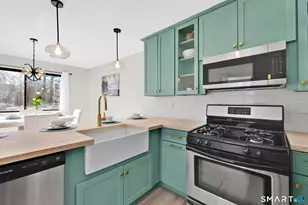 273 Cottonwood Rd, Newington, CT 06111 - Photo 1