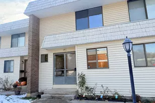 45 Mountain Laurel Ct, Cromwell, CT 06416 - Photo 1