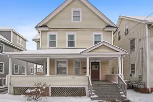 28 Dolsen Pl, Stamford, CT 06901 - Photo 1