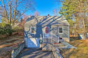 348 Kelly Rd, Middlebury, CT 06762 - Photo 1