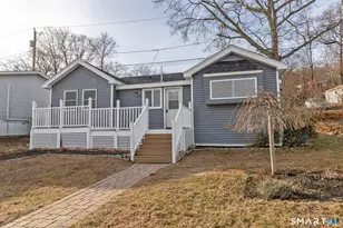 15 Waterview Cir, East Hampton, CT 06424 - Photo 1