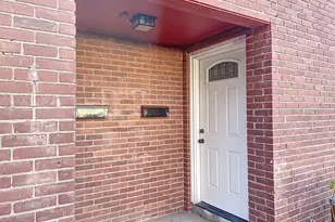 4 Marlon Pl, Cromwell, CT 06416 - Photo 1