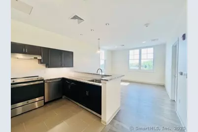 215 Stillwater Avenue #507, Stamford, CT 06902 - Photo 1