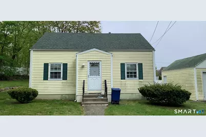 114 Minturn Place, Bridgeport, CT 06606 - Photo 1