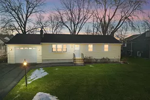 175 Old Farm Dr, Newington, CT 06111 - Photo 1