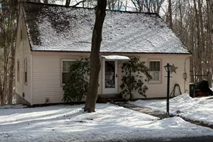 513 Canterbury Turnpike, Norwich, CT 06360 - Photo 1