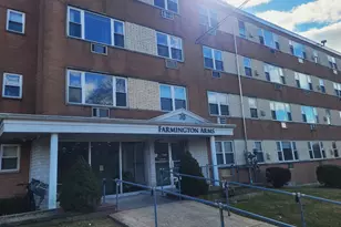 70 Farmington Ave, New London, CT 06320 - Photo 1