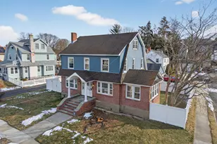 223 Ledyard St, New London, CT 06320 - Photo 1