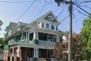 35-37 Burton St, Hartford, CT 06112 - Photo 1
