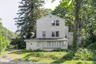 90 Rowley Rd, Woodbury, CT 06798 - Photo 1