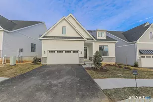 35 Lookout Rdg, Danbury, CT 06810 - Photo 1