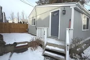 20 Ponus Ave, Stamford, CT 06902 - Photo 1