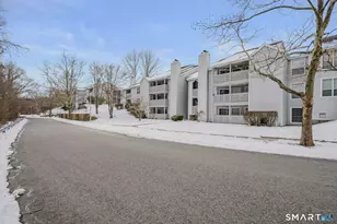 55 Leafwood Ln, Groton, CT 06340 - Photo 1