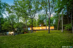 17 Richmond Hill Rd, Weston, CT 06883 - Photo 1