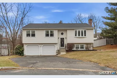 4 Rosewood Court, Naugatuck, CT 06770 - Photo 1