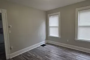 114 Cedar Hill Ave, New Haven, CT 06511 - Photo 1