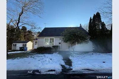 111 Whipple Avenue, Norwich, CT 06360 - Photo 1