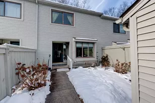 128 Farmington Chase Crescent, Farmington, CT 06032 - Photo 1