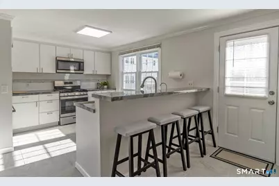 10 Carolina Drive #APT 25, Montville, CT 06370 - Photo 1