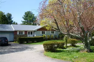 927 Burroughs Rd, Fairfield, CT 06825 - Photo 1