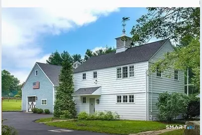 437 Hulls Farm ~carriage House~ Road, Fairfield, CT 06890 - Photo 1