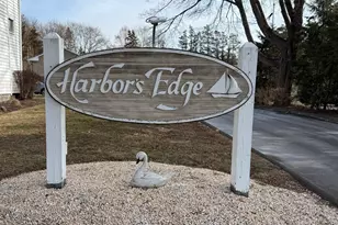 116 Commerce St, Clinton, CT 06413 - Photo 1