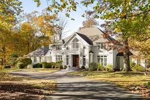 3 Mayflower Ln, Weston, CT 06883 - Photo 1